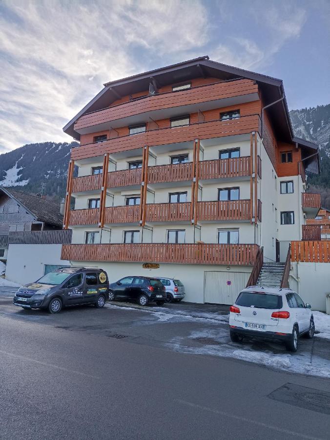 Appartement T2 Ideal Pour Une Famille Thollon-les-Memises Exterior photo